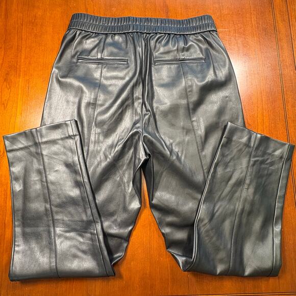 Ann Taylor Black Pants Size Medium - Picture 4 of 6